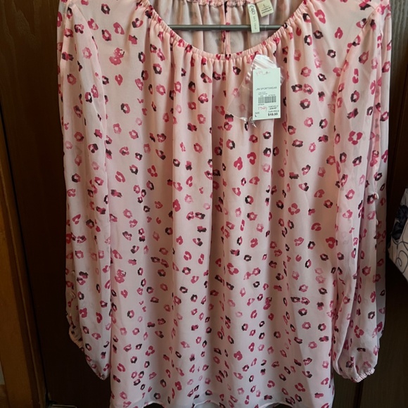 Lightweight long sleeve work top - Picture 3 of 3